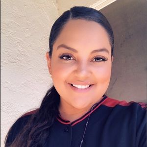 Meet your Posher, Karina